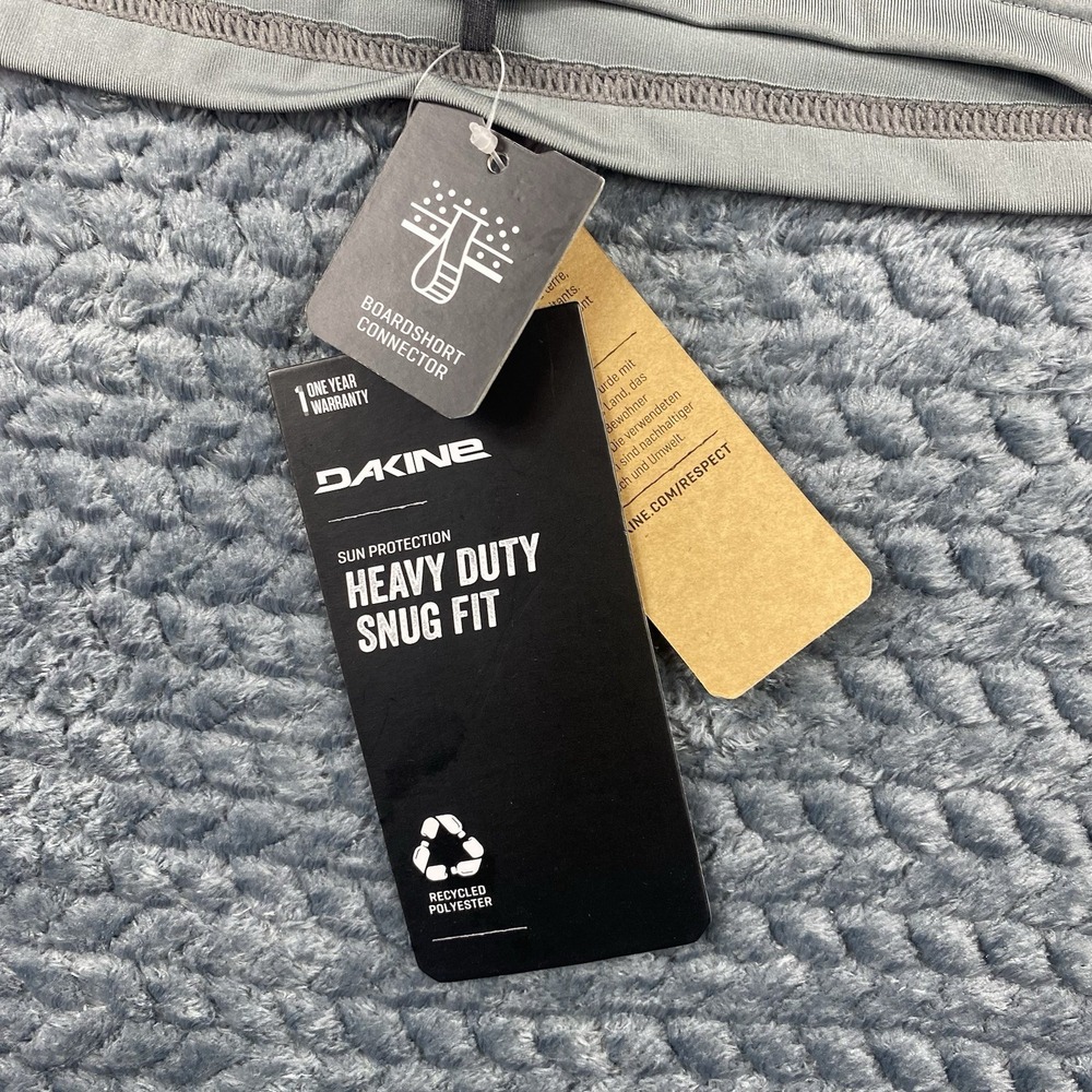 Dakine Shirt Men M Gray Heavy Duty Snug Fit Short UPF50 Boardshort Connector NEW - Picture 9 of 10